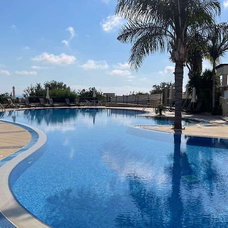 Eleona'S Royal Gardens By Yiota - Luxury 2 Bed Apartment In Exclusive Complex Peyia Bagian luar foto