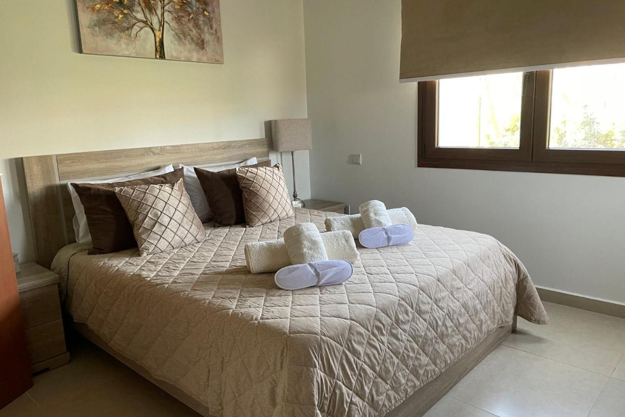 Eleona'S Royal Gardens By Yiota - Luxury 2 Bed Apartment In Exclusive Complex Peyia Bagian luar foto