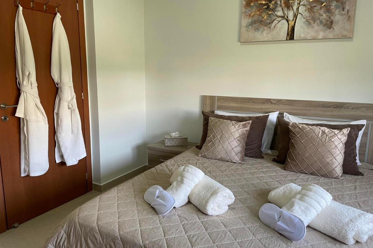 Eleona'S Royal Gardens By Yiota - Luxury 2 Bed Apartment In Exclusive Complex Peyia Bagian luar foto