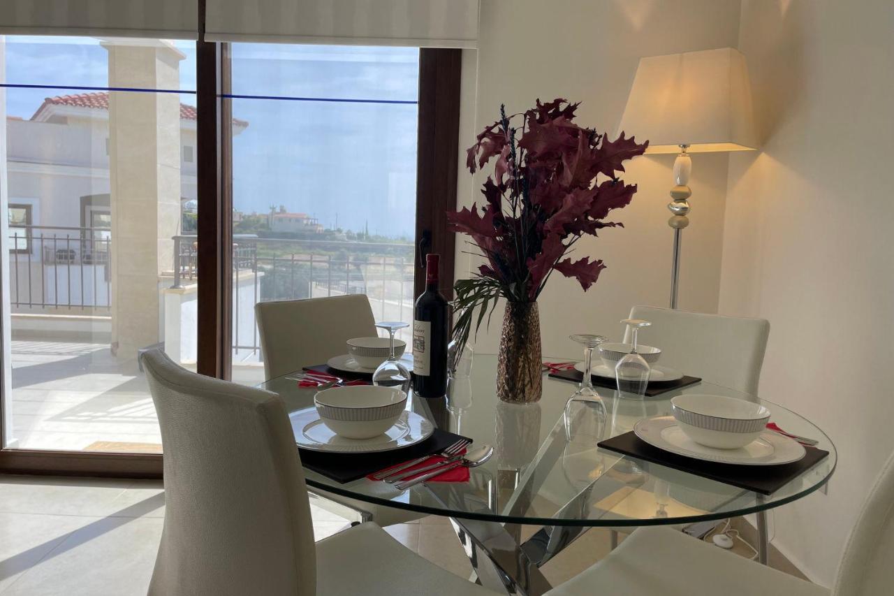 Eleona'S Royal Gardens By Yiota - Luxury 2 Bed Apartment In Exclusive Complex Peyia Bagian luar foto