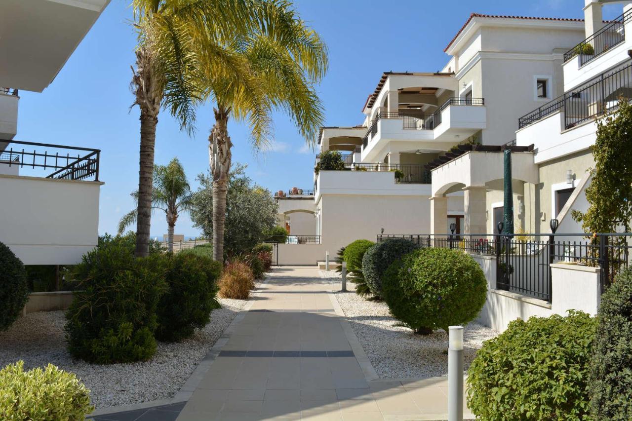 Eleona'S Royal Gardens By Yiota - Luxury 2 Bed Apartment In Exclusive Complex Peyia Bagian luar foto